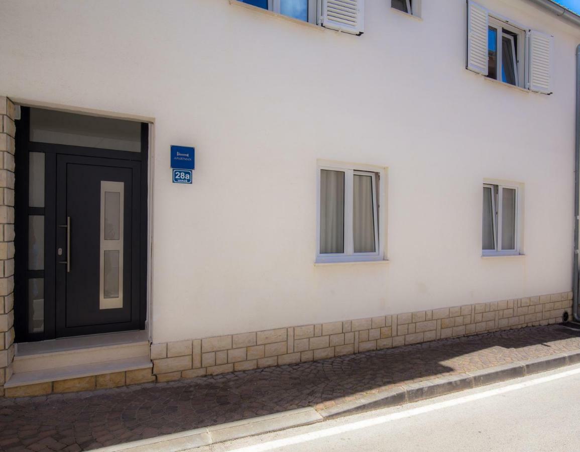 Apartman Marko Примоштен Екстер'єр фото