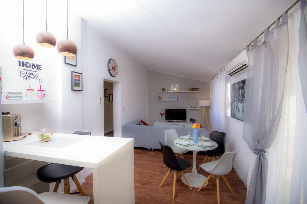 Apartman Marko Примоштен Екстер'єр фото