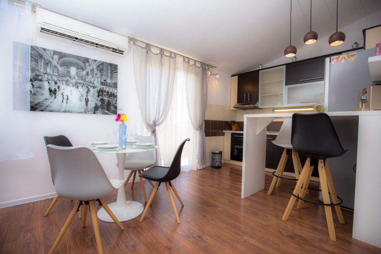 Apartman Marko Примоштен Екстер'єр фото